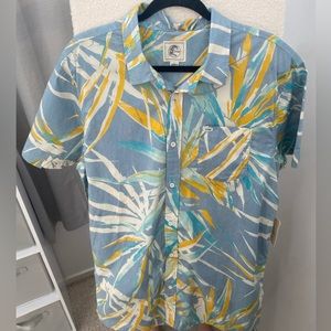 O’Neill button up size L (pattern is birds of paradise yellows and blues)